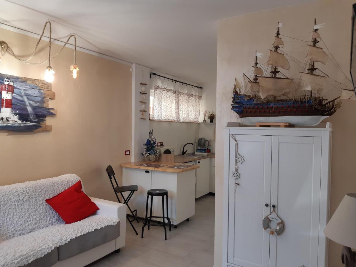 Apartamento Soleil Royal Piano Terra Viareggio Exterior foto